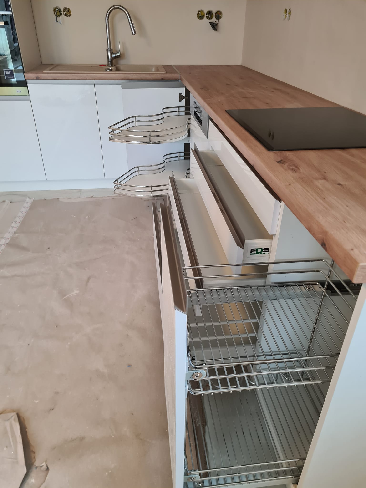 Épített előszoba bútor