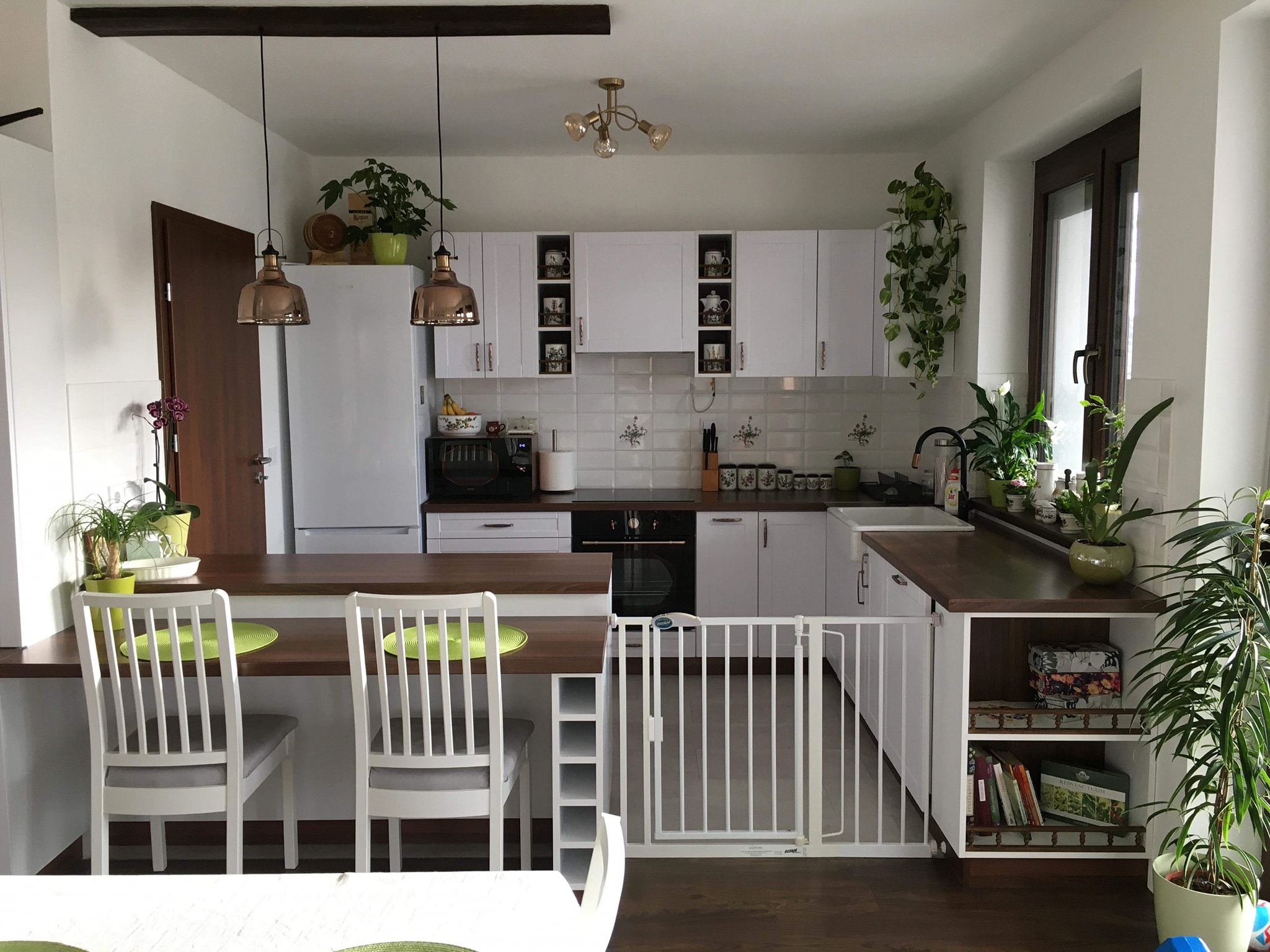 Egyedi gardrób tolóajtóval